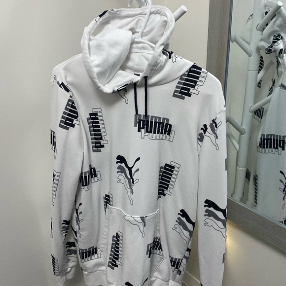 Men’s puma hoodie - Picture 1 of 2